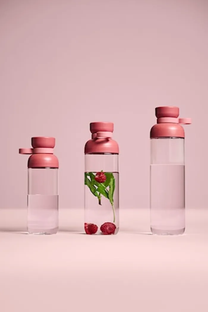 Butelka na wodę Vita 700 ml różowa
