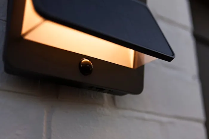 Kinkiet zewnętrzny Aleta LED solarny szary