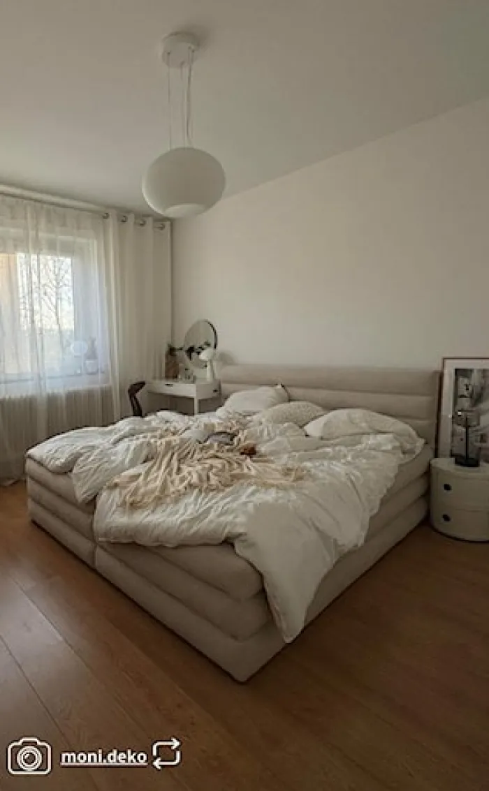 Łóżko kontynentalne 140x200 cm Alegre z topperem i dwoma pojemnikami jasnobeżowe szenil hydrofobowy