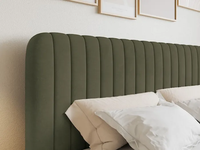 Łóżko kontynentalne 140x200 cm Saliano z pojemnikami i topperem oliwkowe welur
