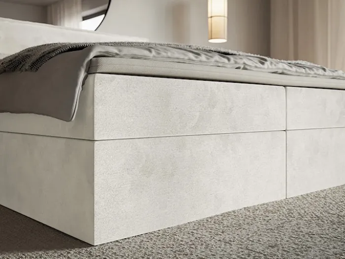 Łóżko kontynentalne 180x200 cm Softie z pojemnikami i topperem szarobeżowe welur hydrofobowy