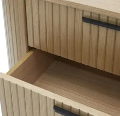 Komoda Gativel z czterema szufladami lamele dąb naturalny