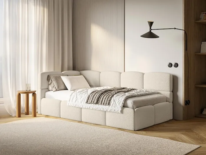 Łóżko młodzieżowe 90x200 cm Cloudy lewostronne z materacem i pojemnikiem jasnobeżowe boucle