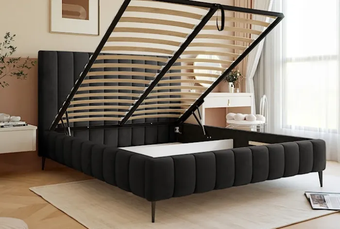 Łóżko tapicerowane 180x200 cm Fiarro z pojemnikiem na pościel ciemnoszare welur stelaż metalowy na wysokich nóżkach