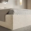 Łóżko tapicerowane 200x200 cm Softie Slim jasnobeżowe szenil