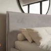 Łóżko tapicerowane 200x200 cm Softie Slim z pojemnikiem szarobrązowe welur hydrofobowy stelaż metalowy