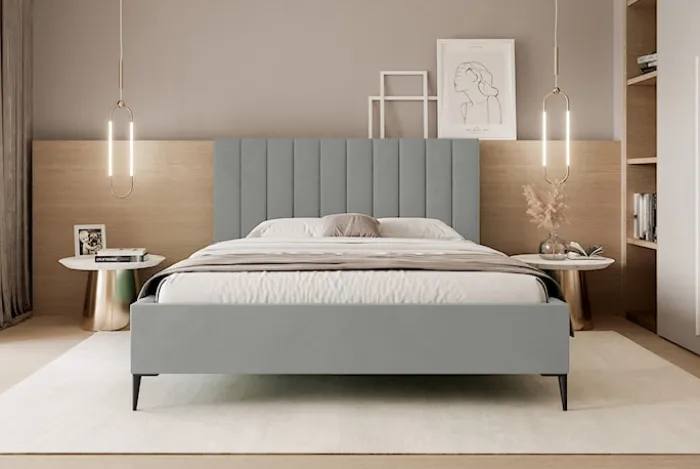 Łóżko tapicerowane 160x200 cm Veloro z pojemnikiem jasnoszare welur stelaż metalowy na wysokich nóżkach