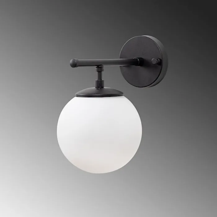 Lampa ścienna Blunces czarna/ mleczny klosz