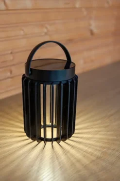Lampa ogrodowa Kozy LED solarna czarna