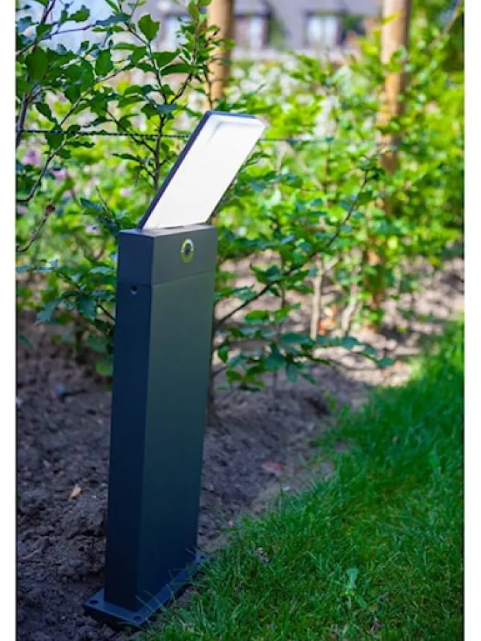 Lampa ogrodowa Pano LED antracytowa