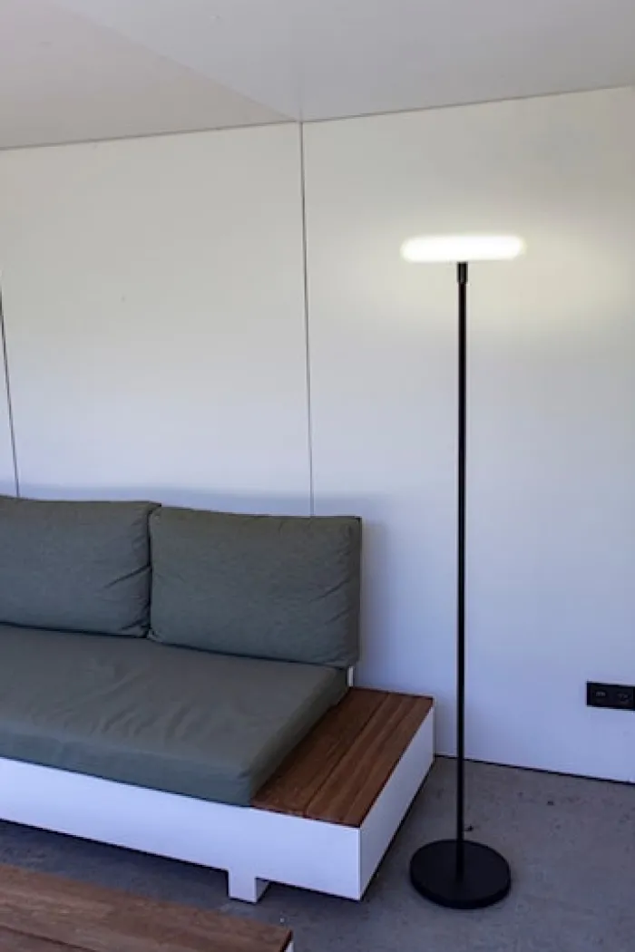 Lampa ogrodowa Pops LED solarna 173 cm czarna