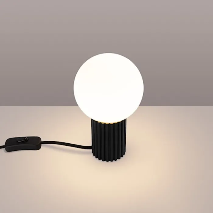 Lampa stołowa Halo czarna