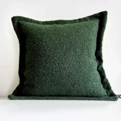 Poszewka Boucle z dekoracyjnym rantem 40x40 cm zielona