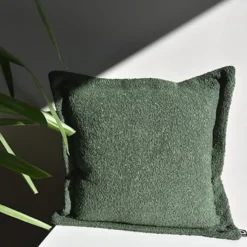 Poszewka Boucle z dekoracyjnym rantem 40x40 cm zielona