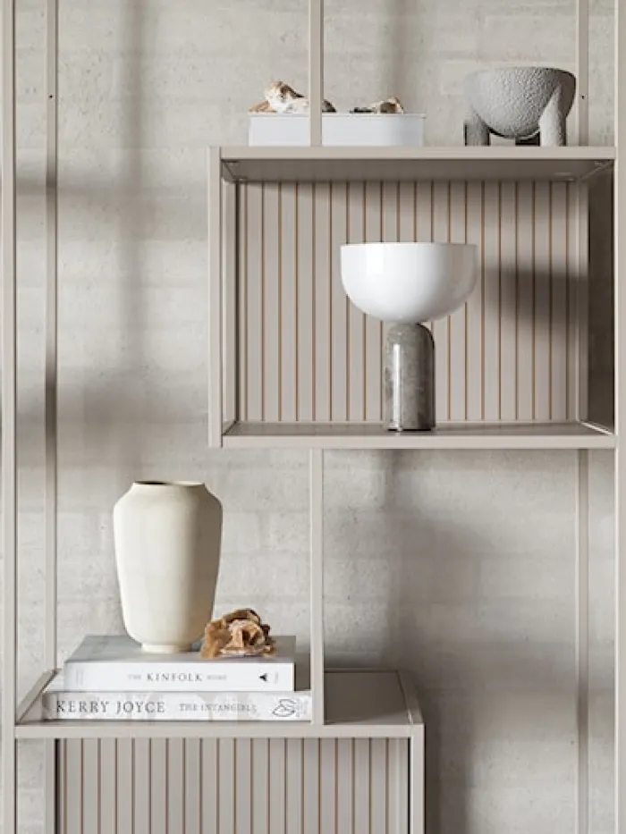 Regał Seaford 77 cm beżowy lamele