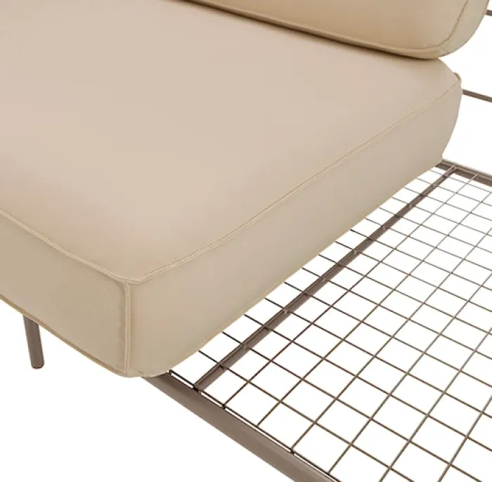 Sofa ogrodowa trzyosobowa Preggel w tkaninie hydrofobowej beżowa/ beżowy stelaż