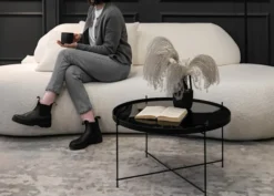 Sofa trzyosobowa Balme kremowa boucle