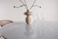 Stół do jadalni okrągły Hydrown 120 cm biały z ryflowaną podstawą