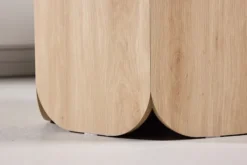 Stół do jadalni Veyla okrągły 120 cm jasnoszary marmur z podstawą dąb naturalny