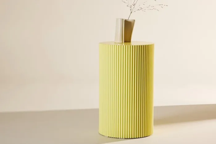 Stolik boczny Lenox okrągły 31 cm żółty