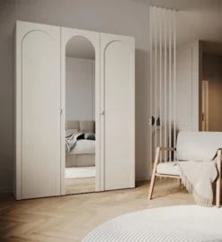 Szafa trzydrzwiowa Arkadia z frezowanym frontem i lustrem 150 cm kaszmir