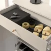Szafka na buty Caletto 68 cm z szufladą ozdobne lamele beżowa