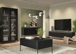 Szafka RTV Trend 167 cm z LED Czarna