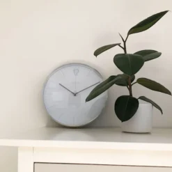 Zegar ścienny Essential 34 cm biało-srebrny